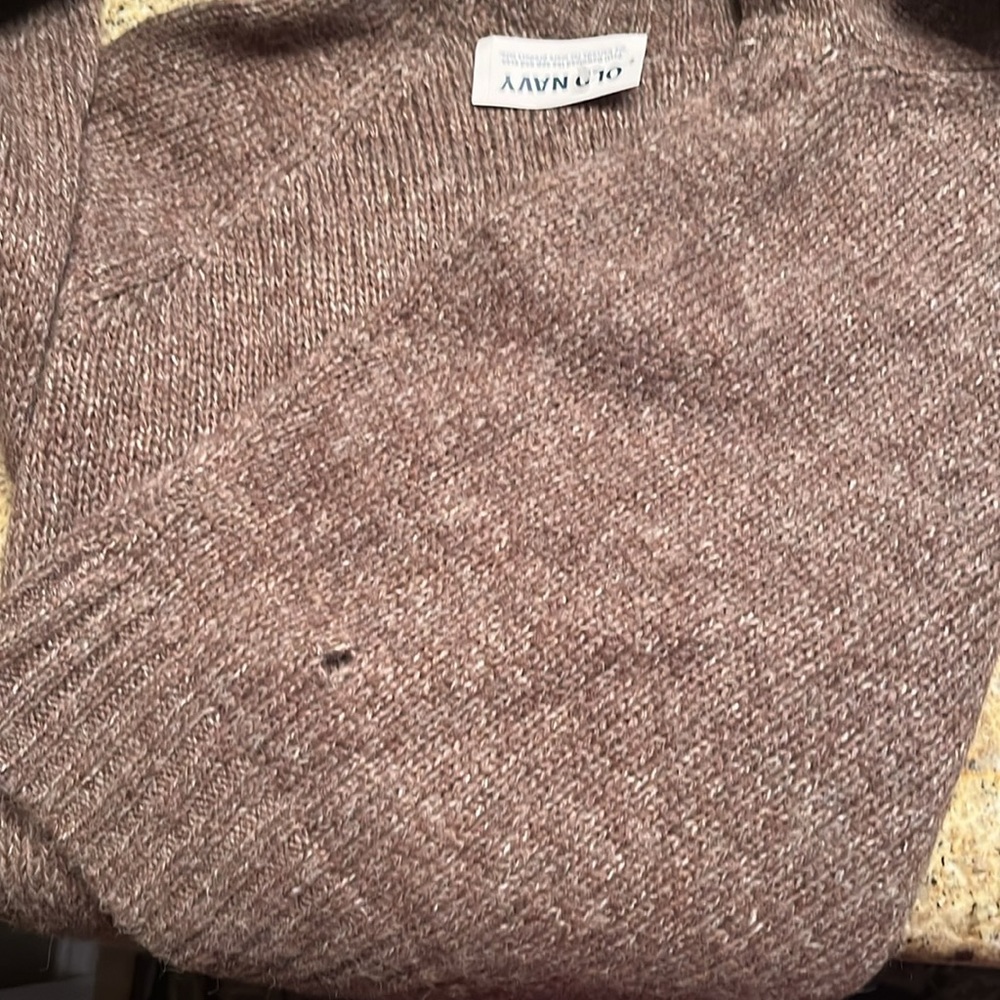 Old Navy brown sweater size Small - Brand New! - Picture 7 of 7